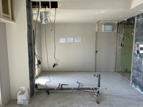 名古屋市内マンションリフォーム工事に伴う解体工事