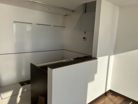 リゾートマンション　リフォームに伴う内装解体工事